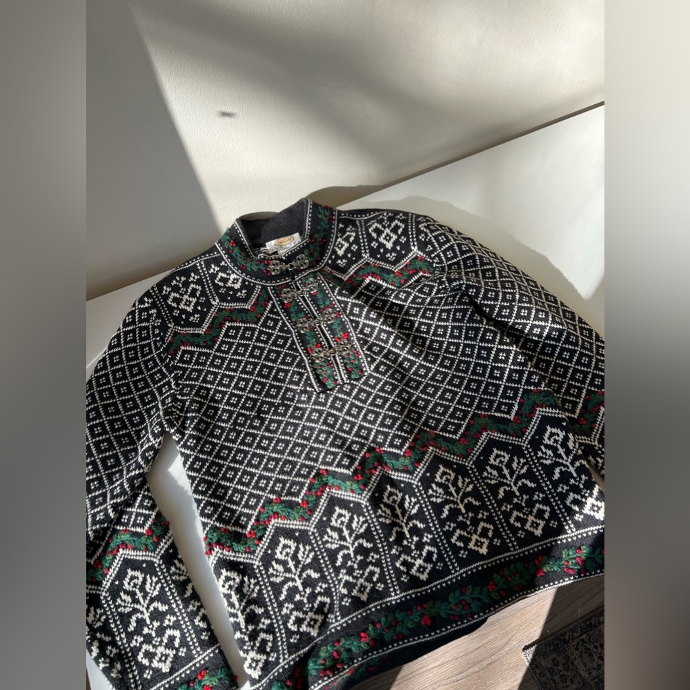 Women’s Talbots Sweater Vintage